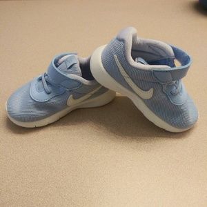 💙 Baby Blue Nikes 💙
